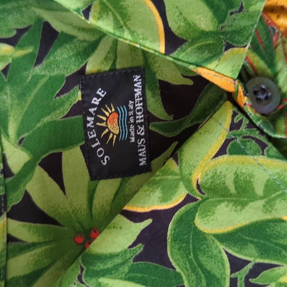 Men's Hawaiian shirt - Picture 2 of 2